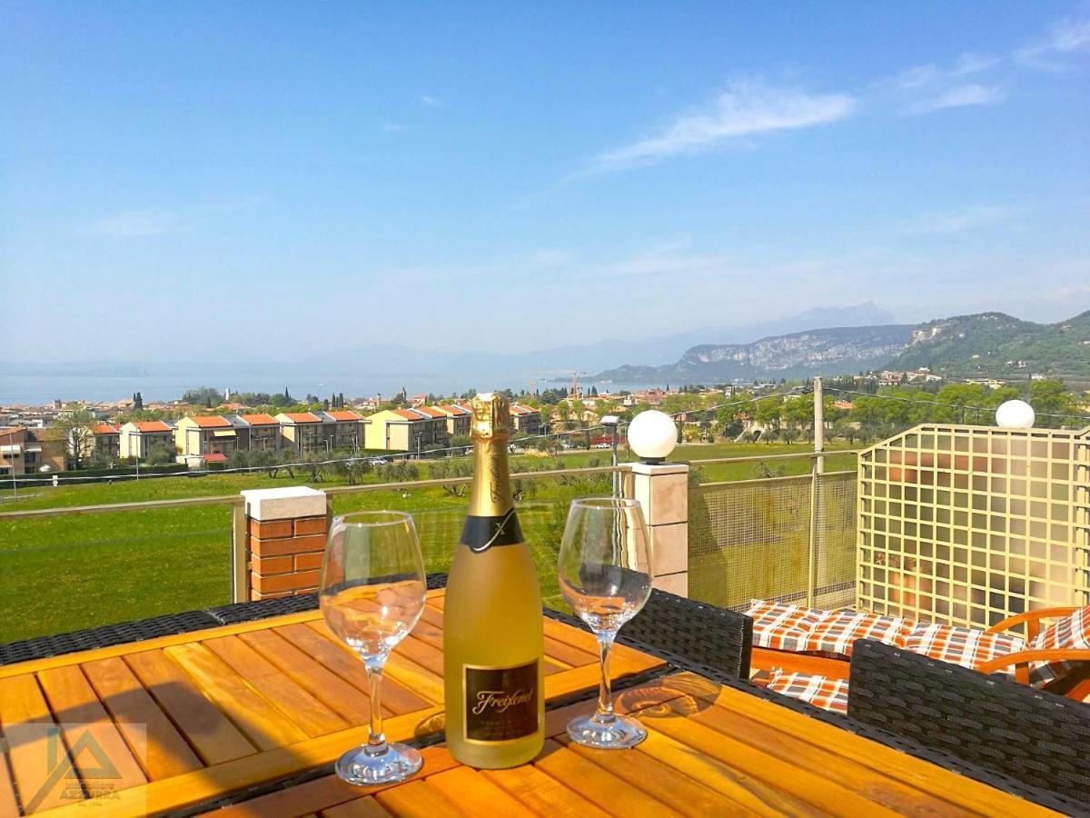 Casa Chiare - Immobiliare Azzurra Apartment Bardolino Ngoại thất bức ảnh